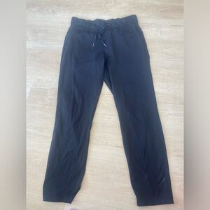 Lululemon On The Fly Pant Size 6